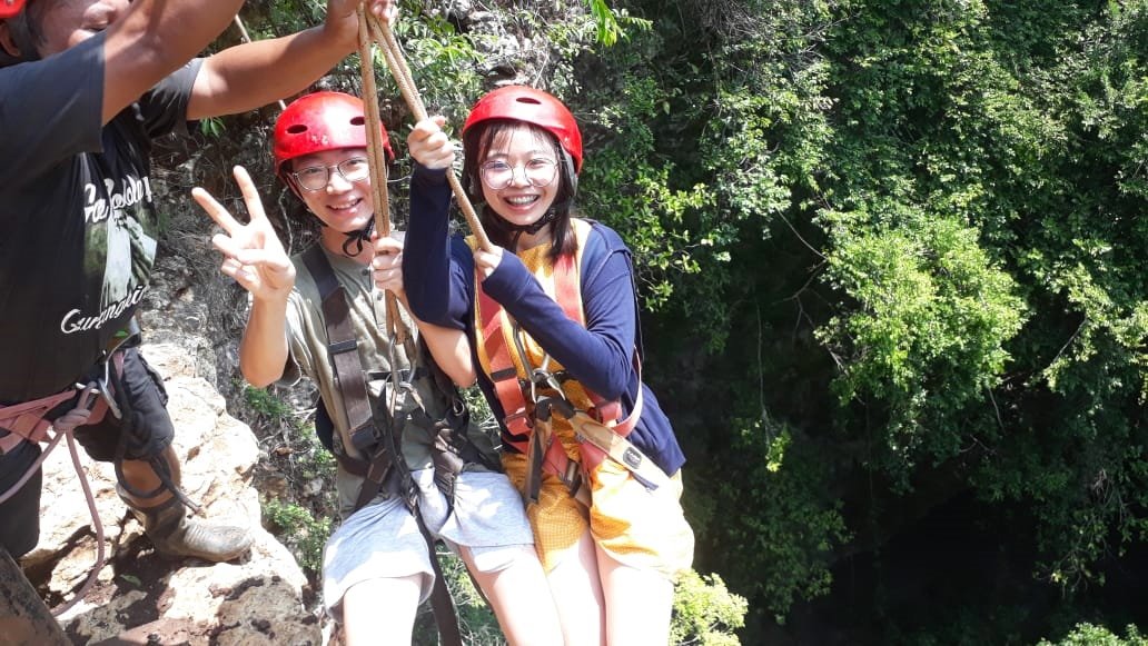 jomblang cave, jomblang, jomblang tour, cave tour jogja