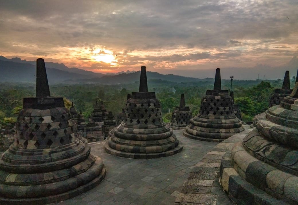 javabalitrips borobudur, javabalitrip borobudur