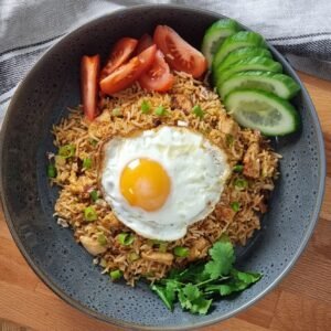 tips when travelling, travelling to java, fried rice java