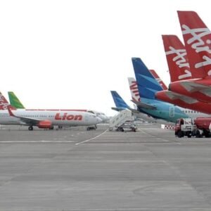 yia serves domestic flights, yia serves international flights, singapore to yogyakarta by flight, flight from malaysia to yia, singapore airline to indonesia, malaysian airline to yia, scoot airline to yogyakarta