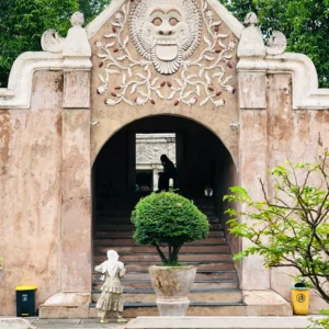 water castle yogyakarta tour