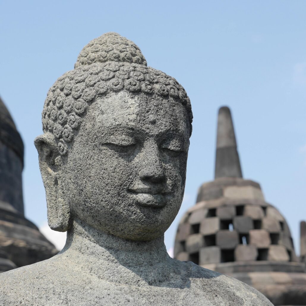 Introduction to tour borobudur temple, tips for visiting Borobudur, tips for visiting Borobudur temple