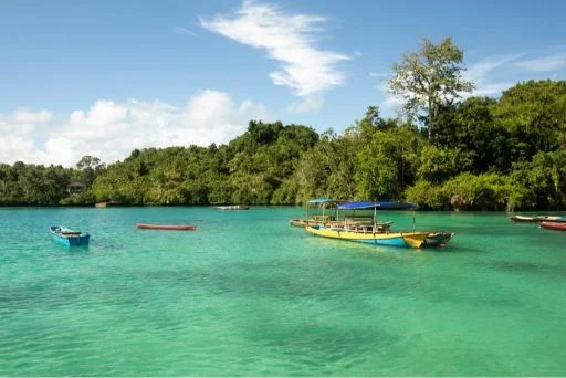 Napabale Lake Muna island