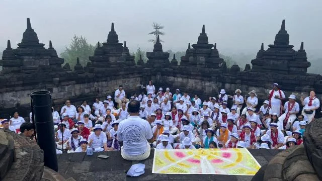 spiritual journey group Boorobudur temple